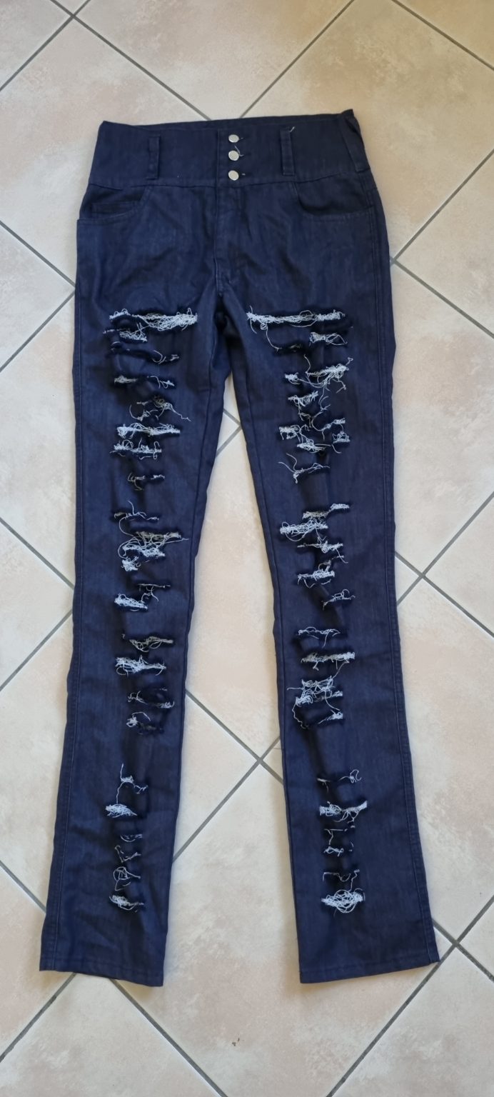 Ooby Ryn Jeans size 10