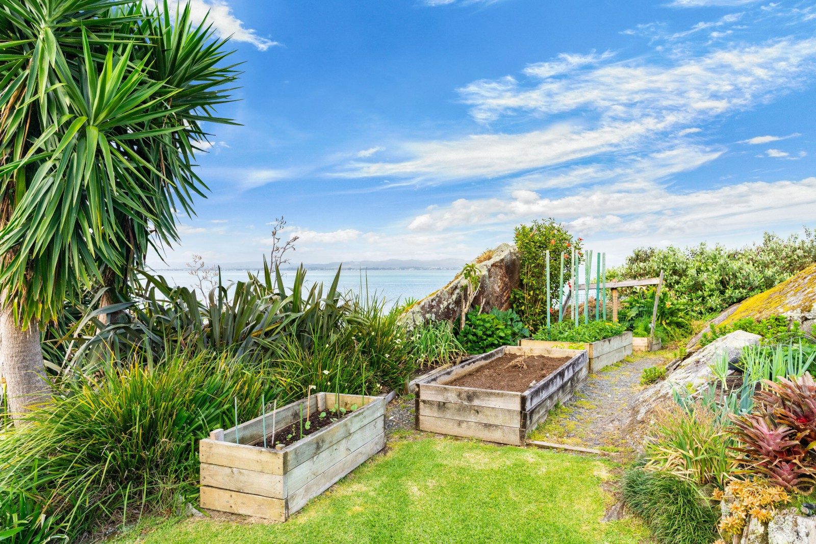 Absolute waterfront - riparian rights — slide 36