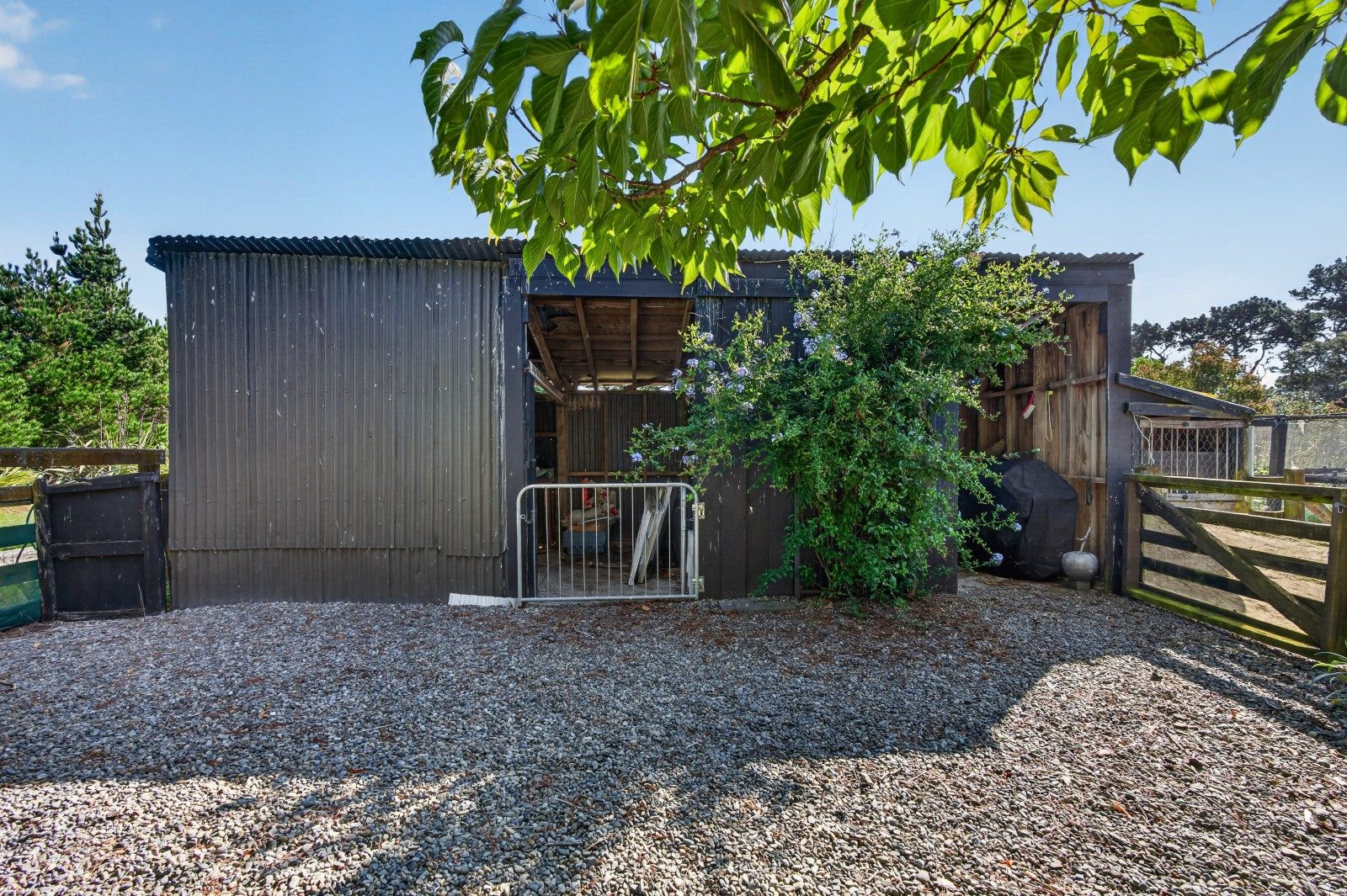 Affordable Character Living on an Acre — slide 36
