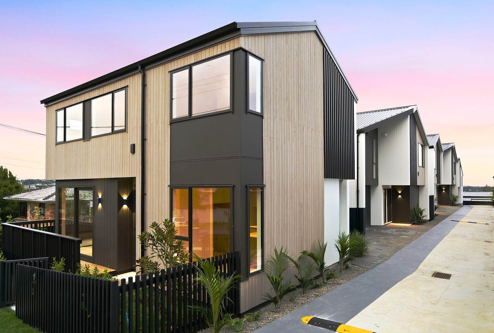 Modern Elegance Meets Ultimate Convenience — slide 1