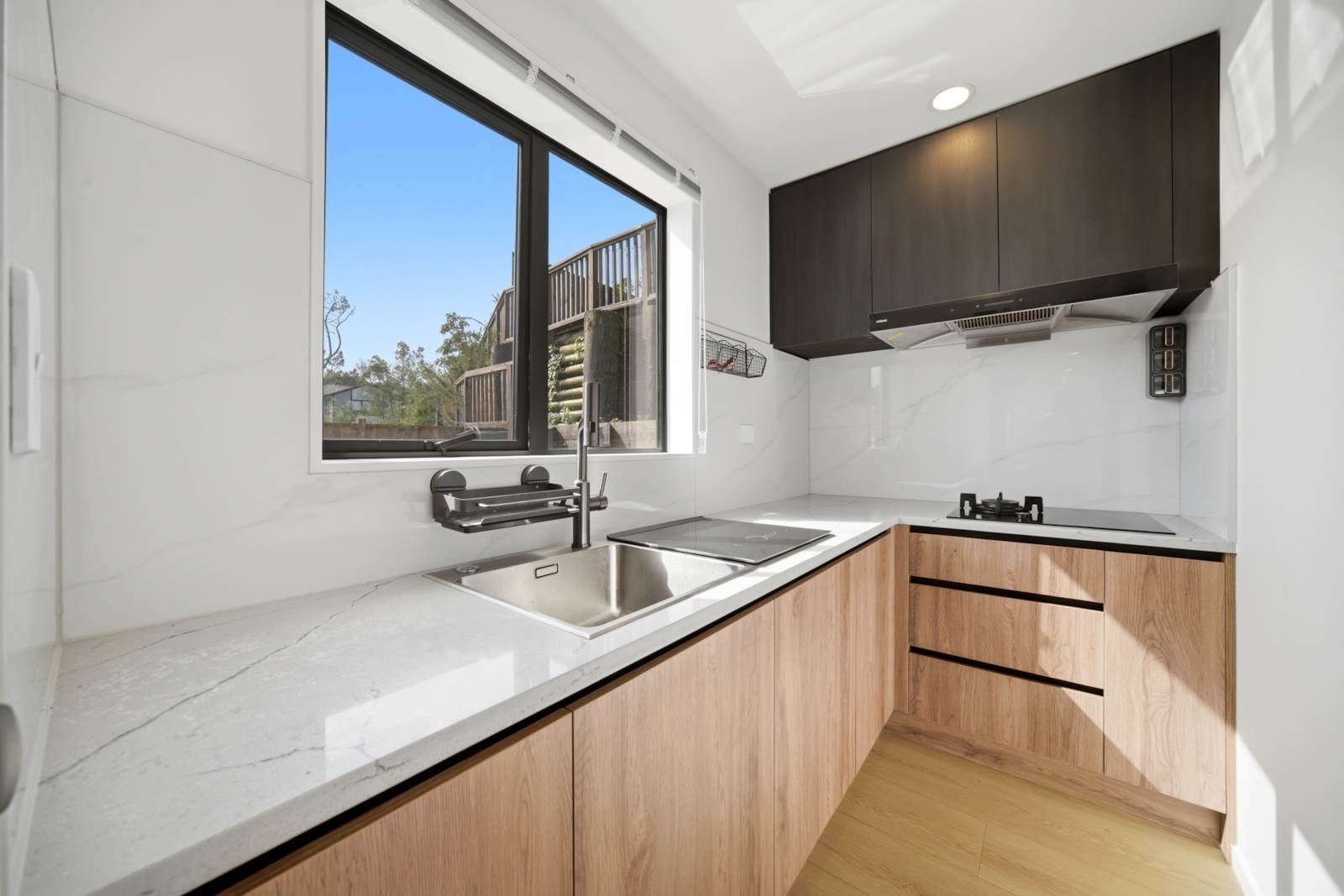 Builder’s Own Masterpiece with Gorgeous Views! — slide 10