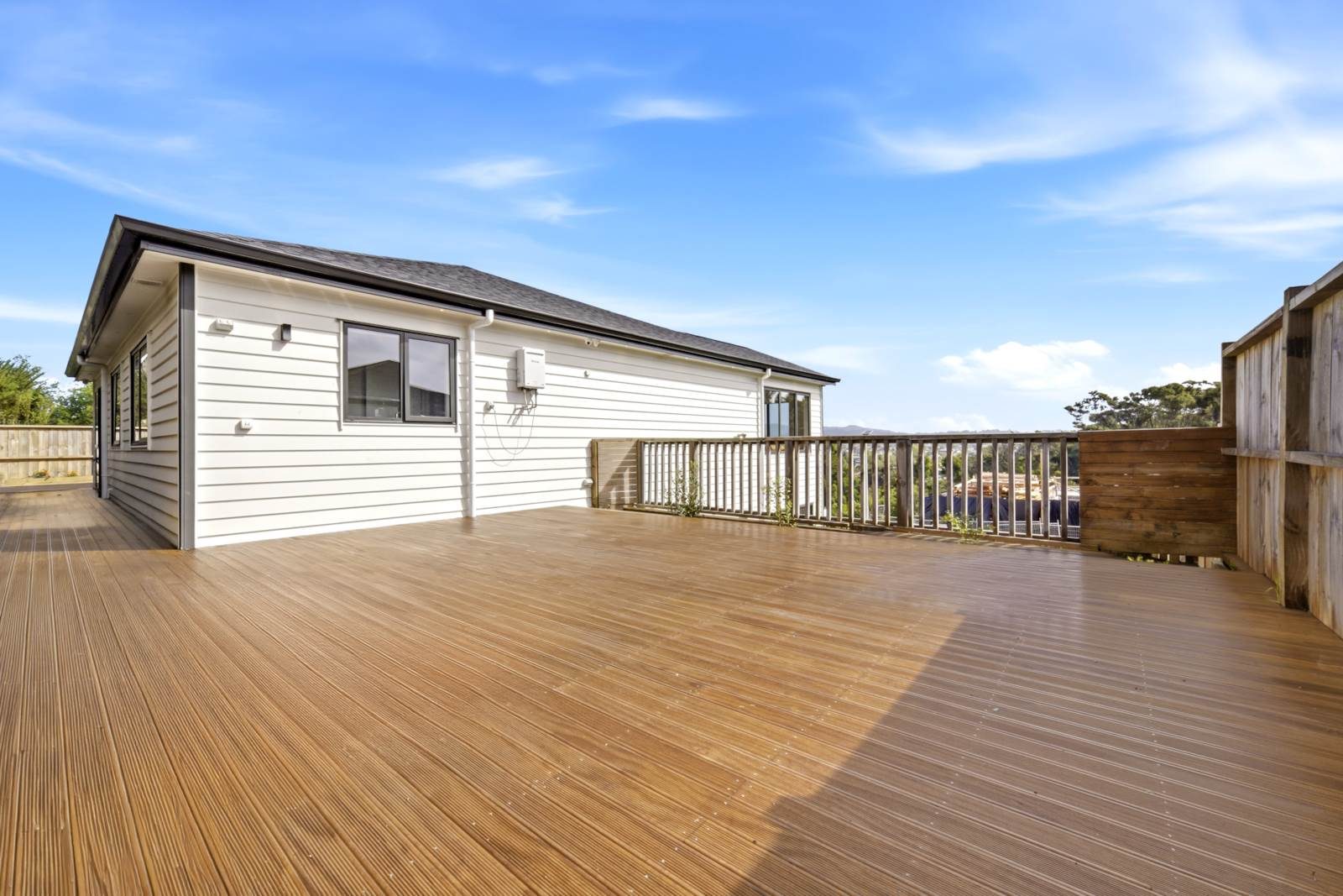Builder’s Own Masterpiece with Gorgeous Views! — slide 13
