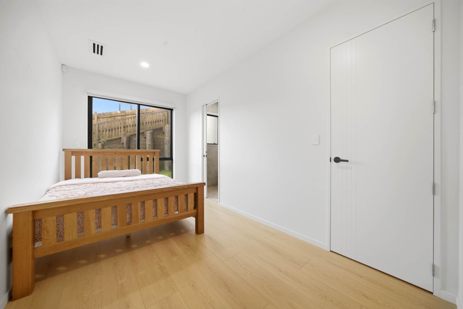 Builder’s Own Masterpiece with Gorgeous Views! — slide 21