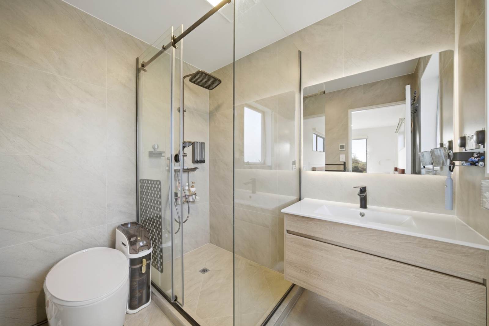 Builder’s Own Masterpiece with Gorgeous Views! — slide 24