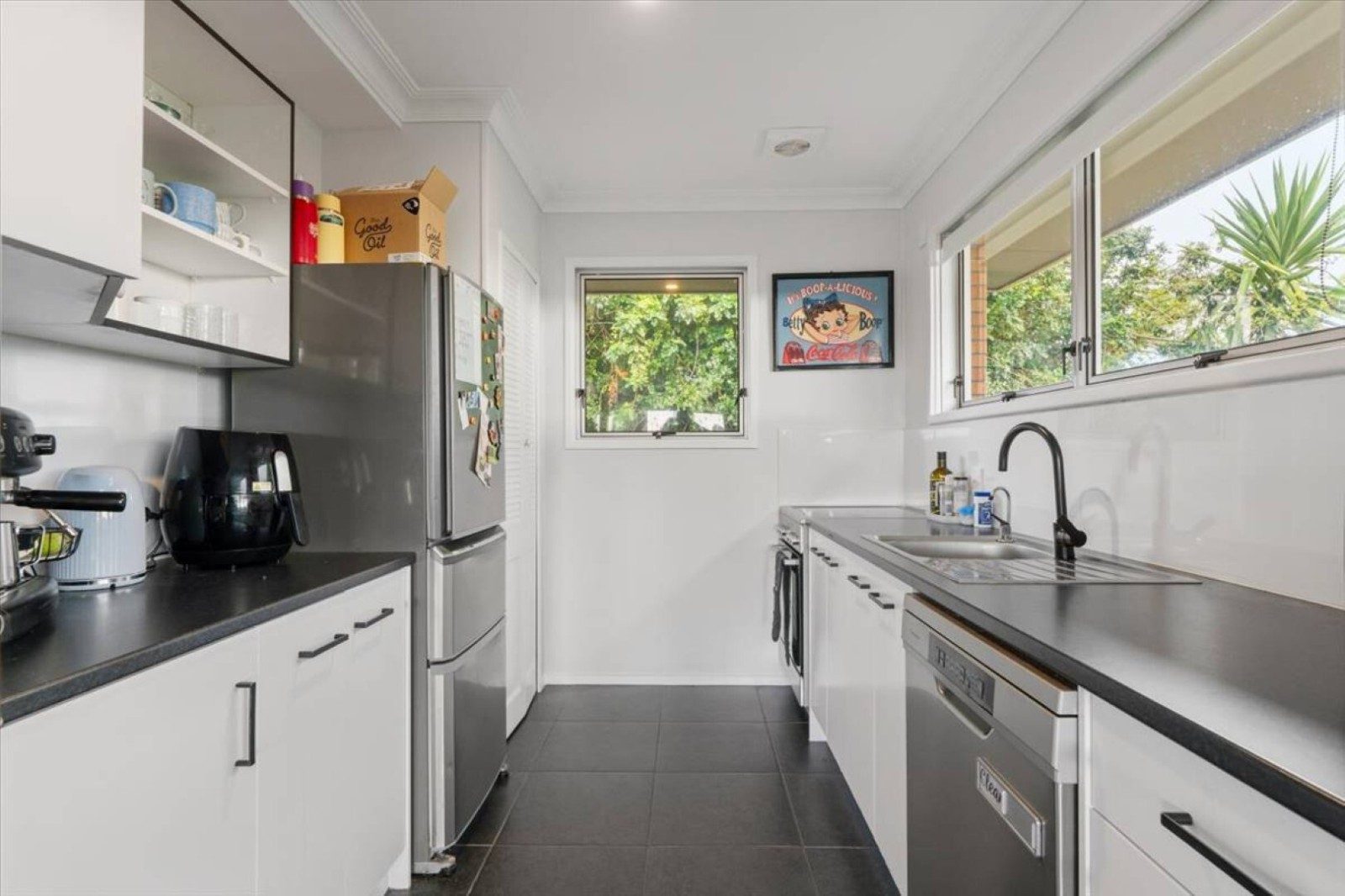 Elevated, Easy Living with Urban Views — slide 10