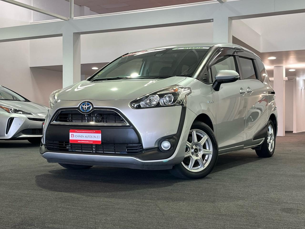 2016 Toyota Sienta Hybrid G/ 7 Seater/ Engine P | Trade Me Motors