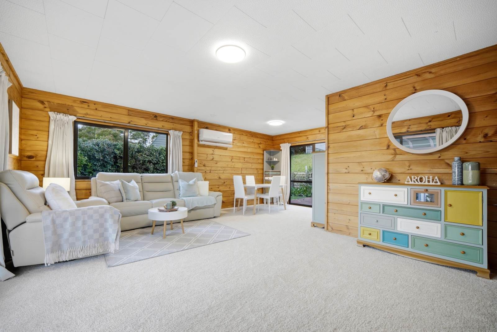 Spacious Family Living with a View — slide 2