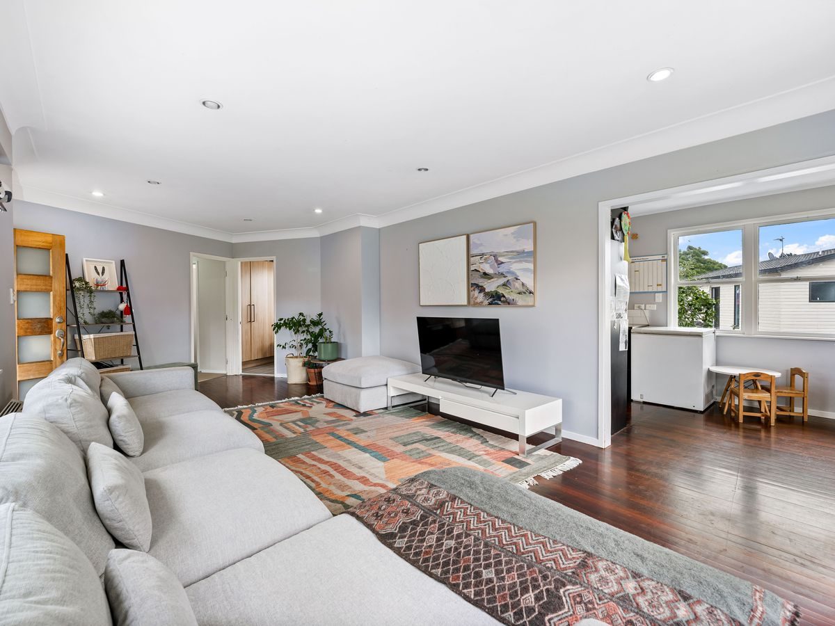 A Family Home with Future Possibilities — slide 5