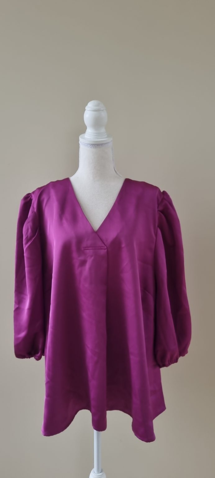 TS Taking Shape Top size 22