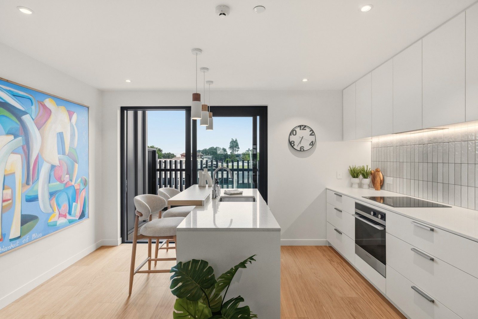 Brand New Garden Villa at Elizabeth Towers! — slide 6