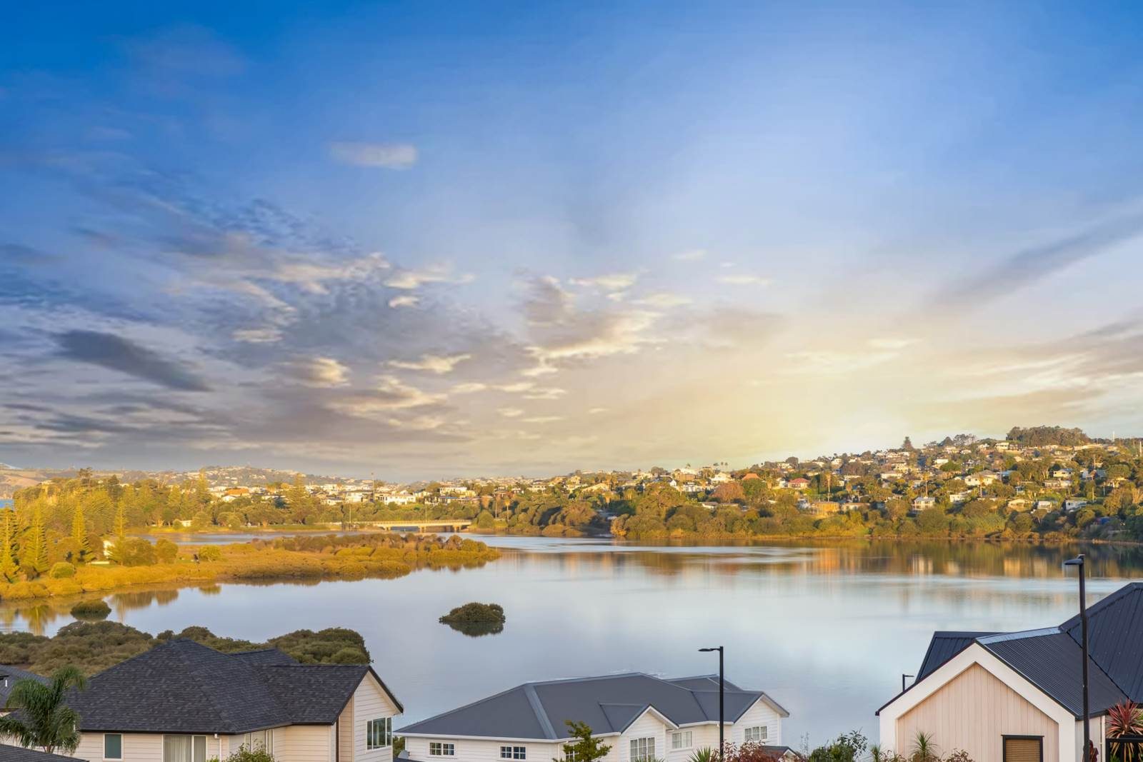 Architectural Masterpiece with Estuary Views — slide 2