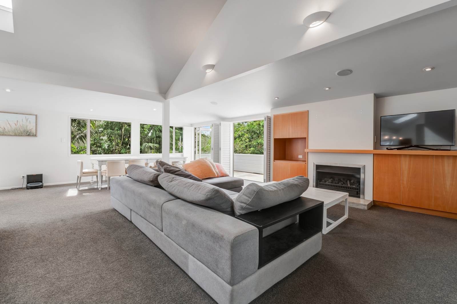 Your Dream Coastal Retreat! — slide 34