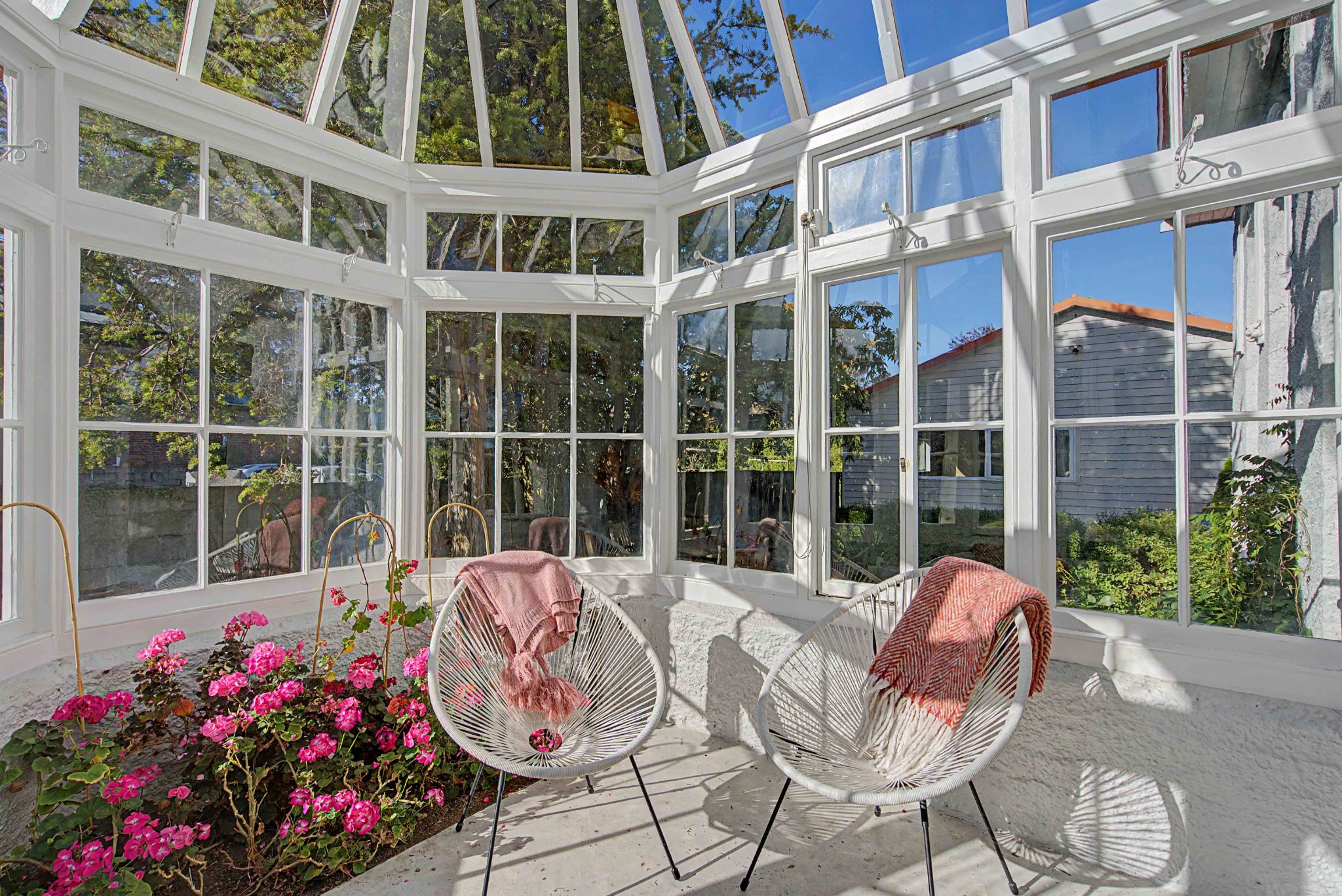 GLADSTONE EXECUTIVE HOME — slide 4