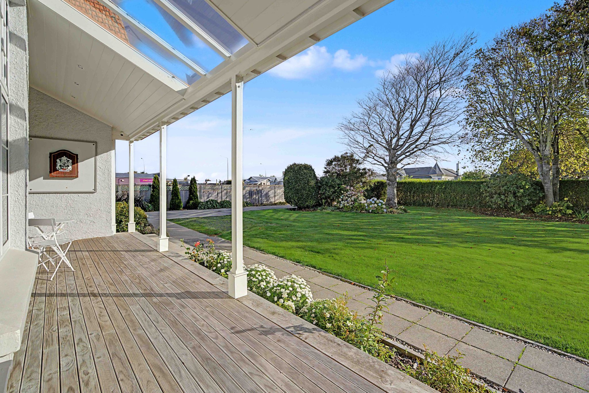 GLADSTONE EXECUTIVE HOME — slide 5