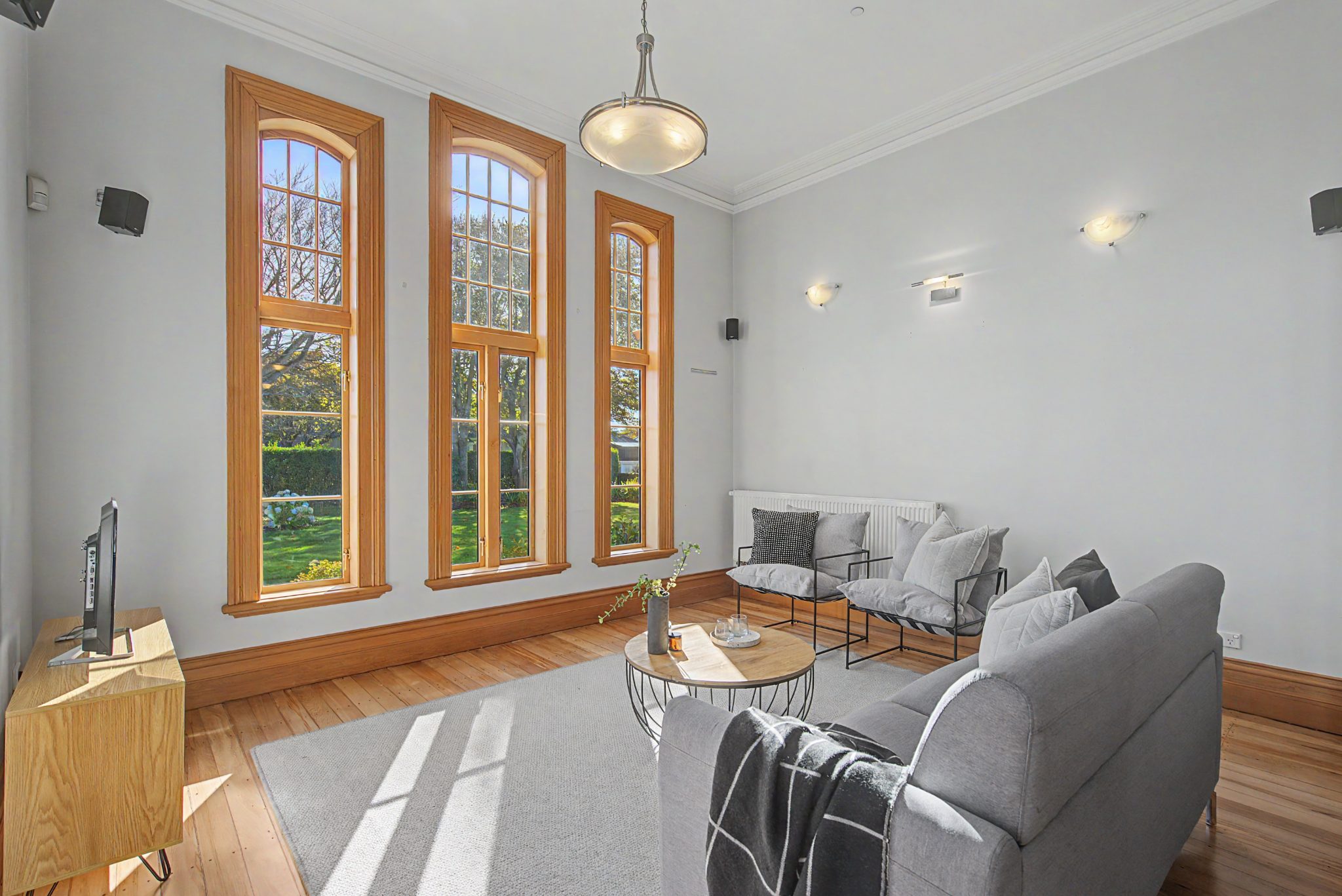 GLADSTONE EXECUTIVE HOME — slide 9