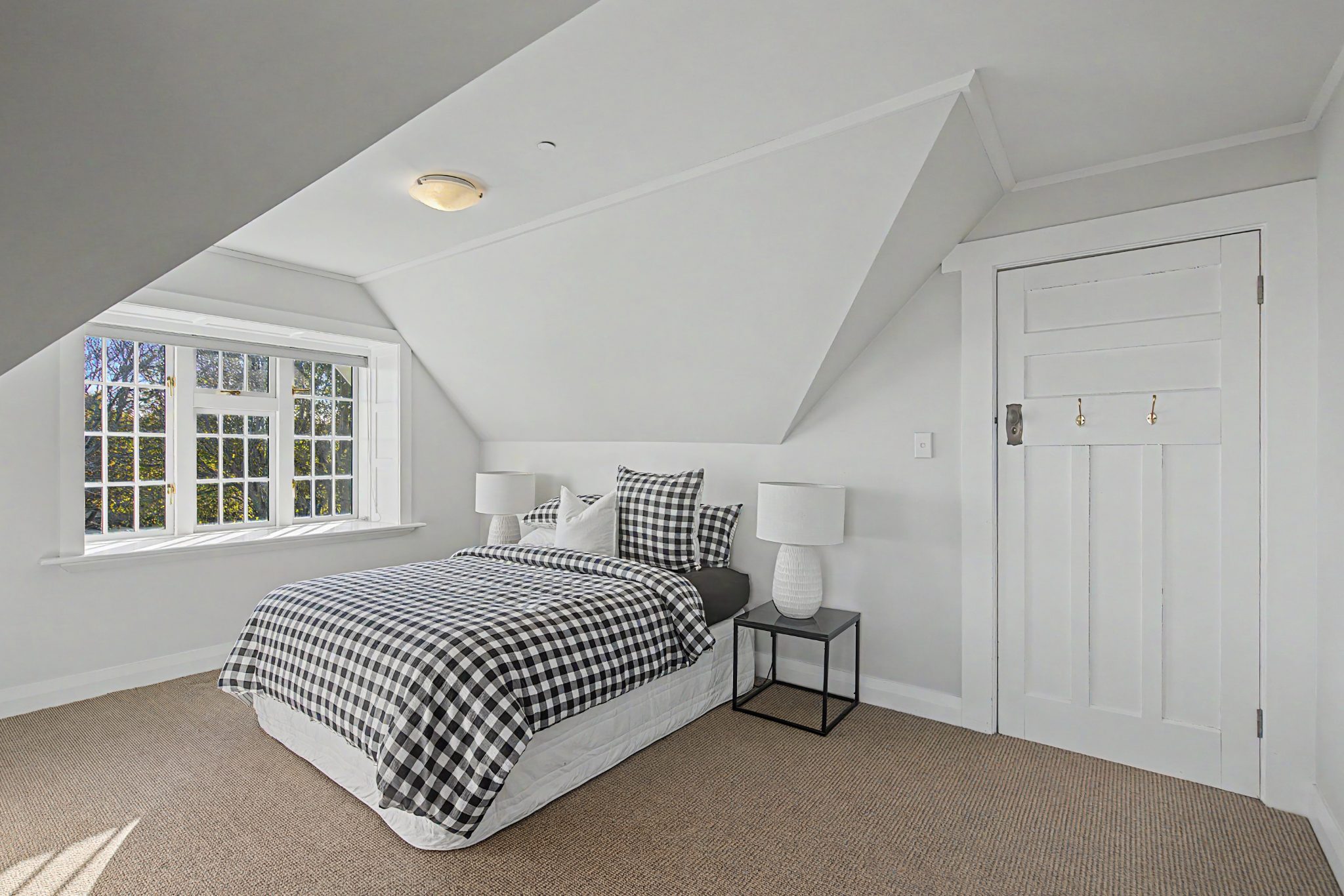 GLADSTONE EXECUTIVE HOME — slide 23