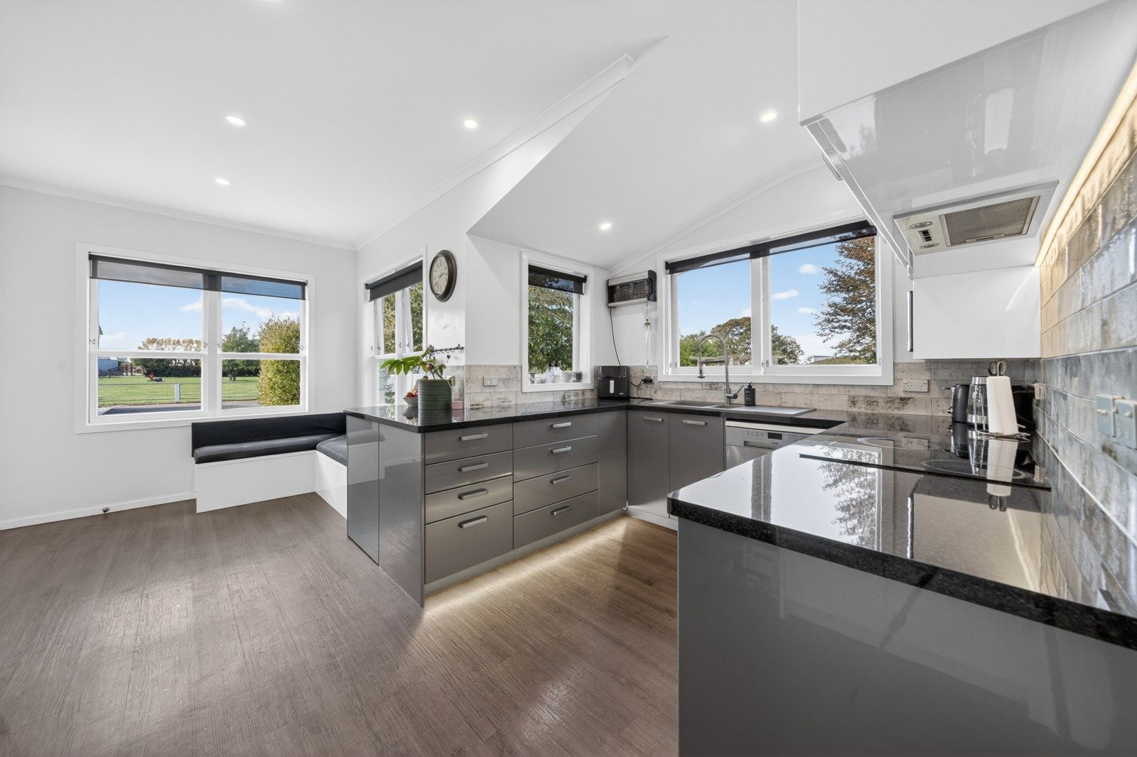 195 Park Road, Carterton, Wellington For Sale