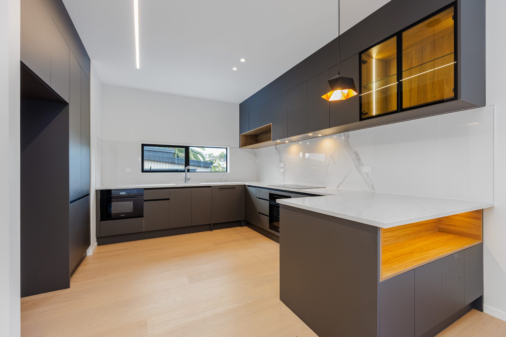 Premium Orakei Living — slide 2