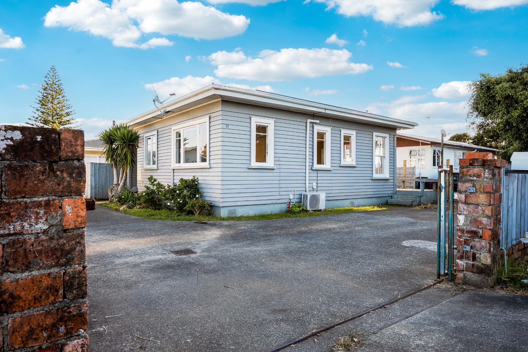 Vacant, Freehold & Ready to Sell — slide 15