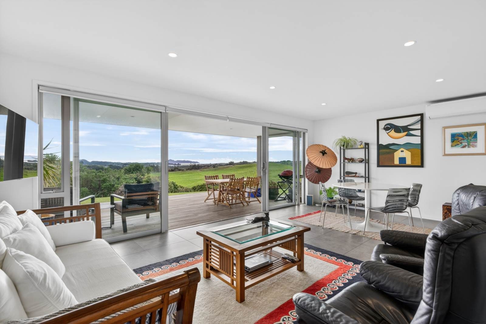 Immaculate Living, Expansive Views — slide 2