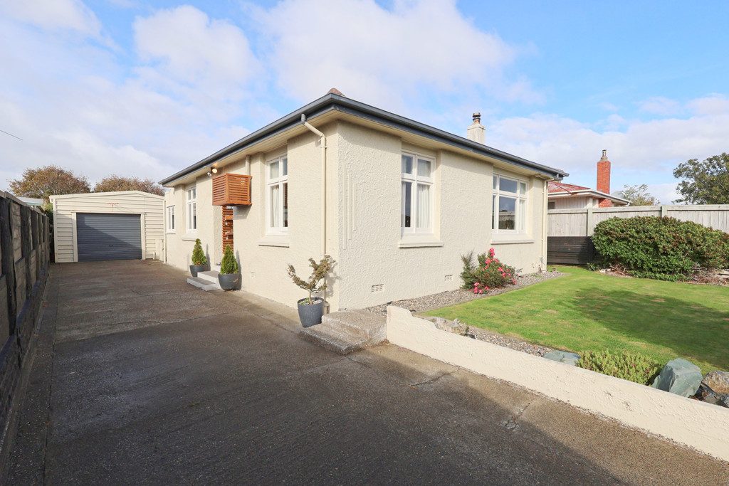 Smart Start or Savvy Investment on Conon Street! — slide 1