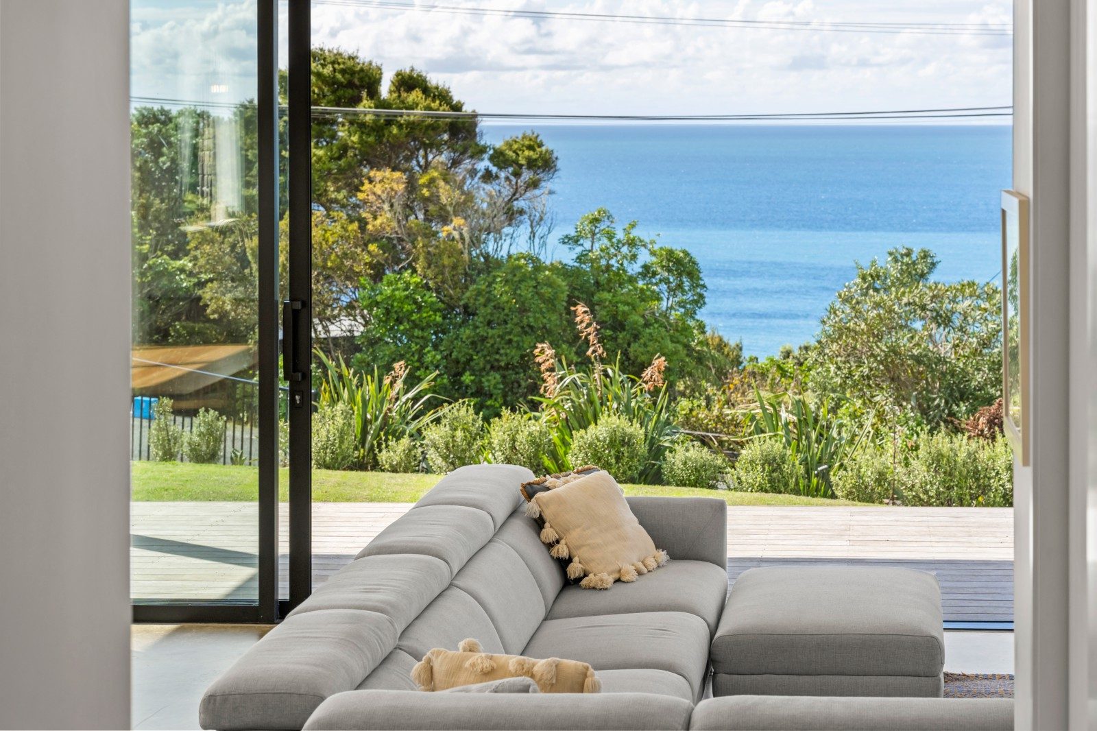 A Home That Feels Like a Holiday — slide 10