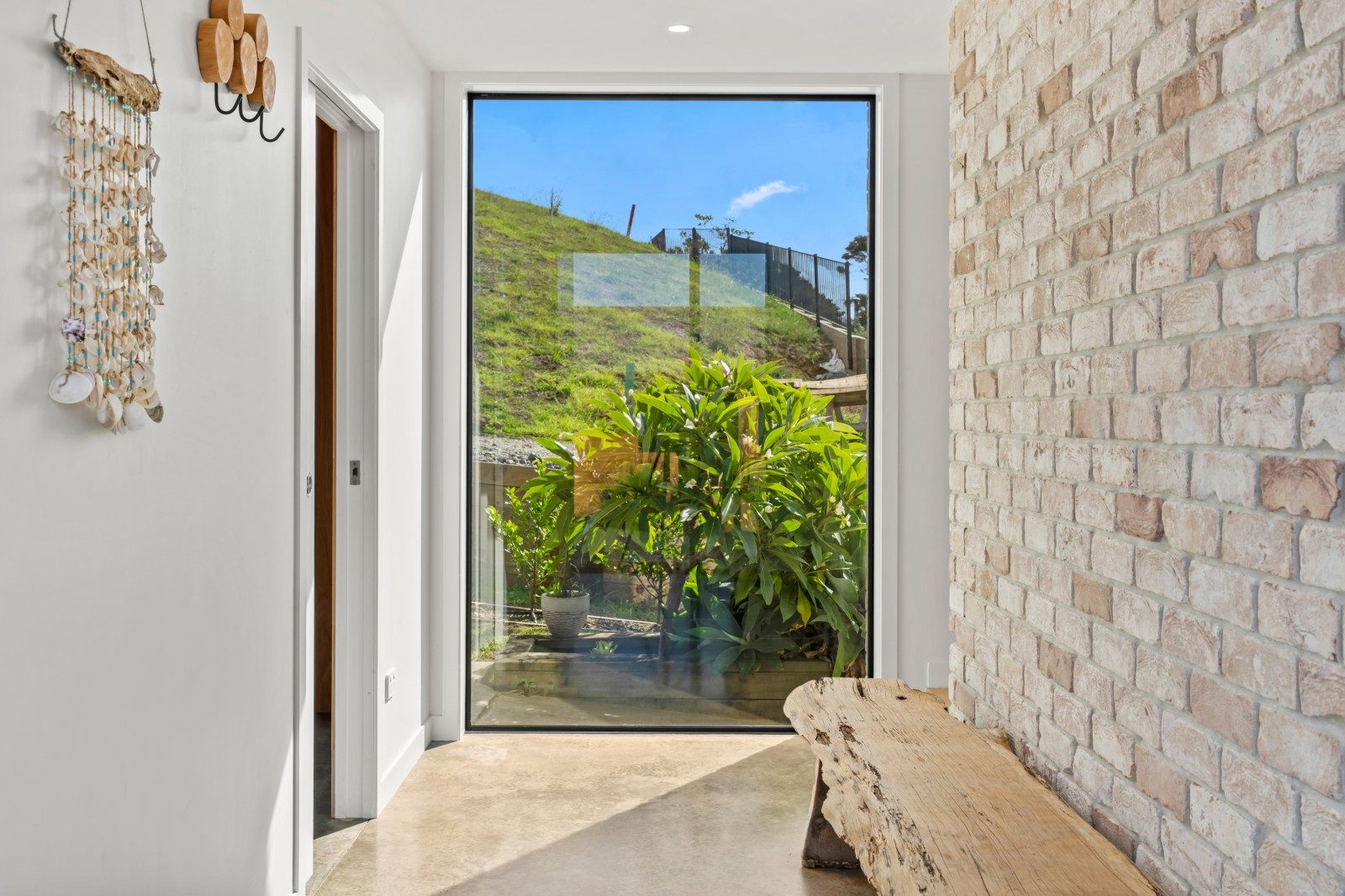 A Home That Feels Like a Holiday — slide 22