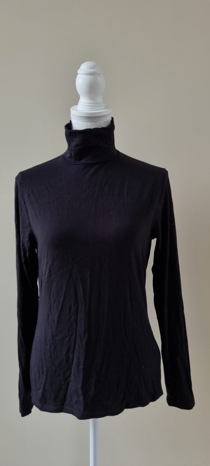 Paula Ryan Black Top size M