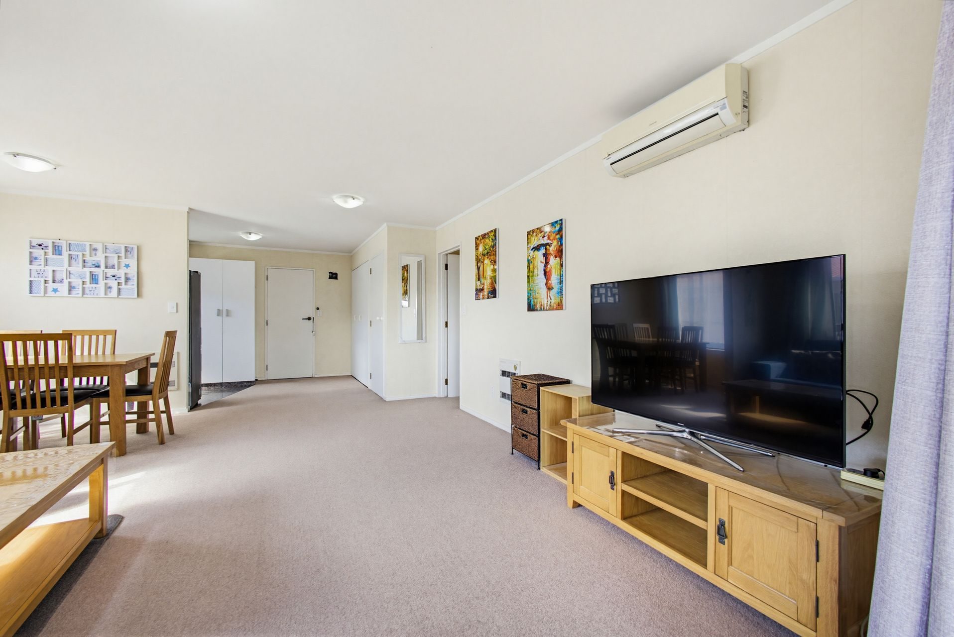 Smart, Single-Level Living in a Handy Location — slide 9