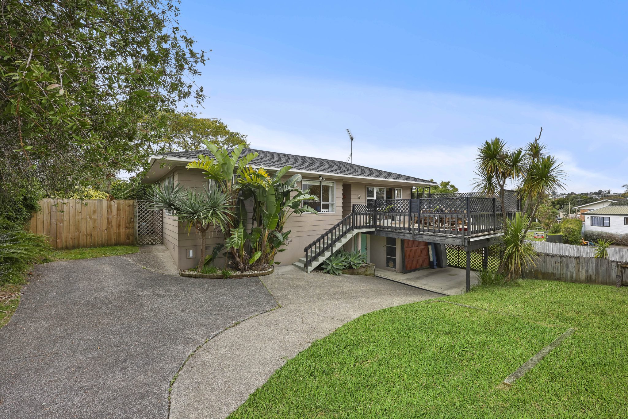 Vendor On The Move-Present All Offers! — slide 2