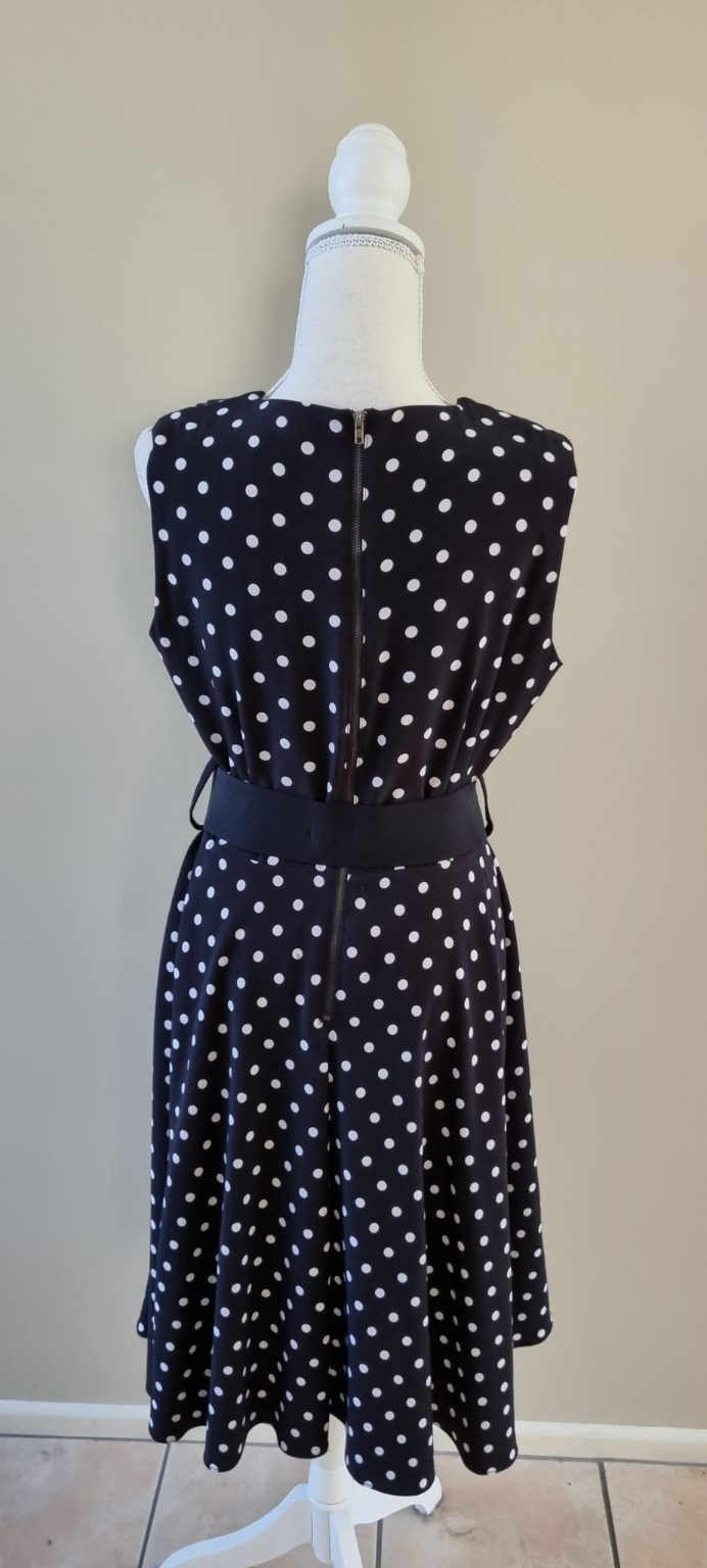 City Chic Dress Size XS / 14, image 3