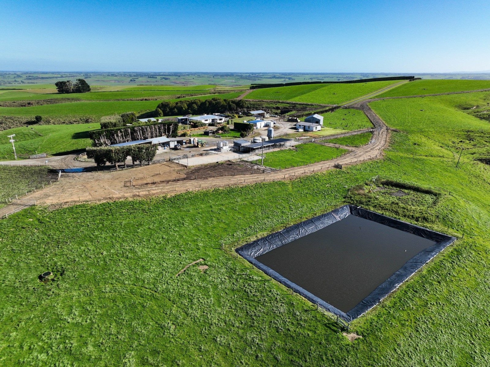 A Well-Presented Eastern Southland Dairy Unit — slide 1