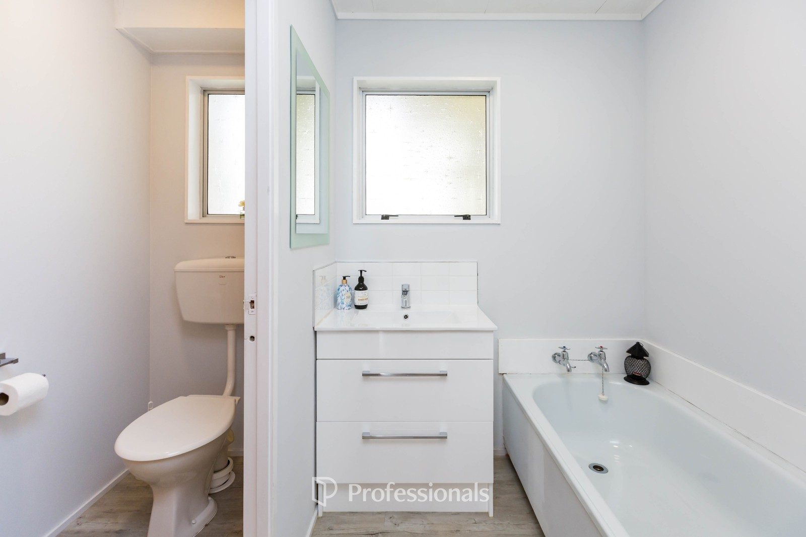 3 Bedrooms Plus That Little Extra — slide 19