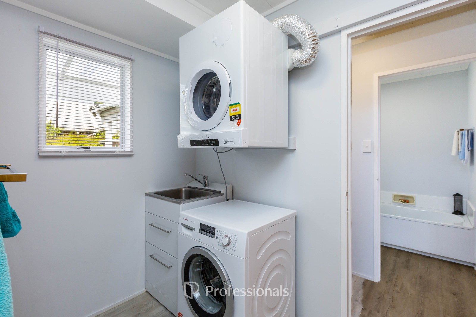 3 Bedrooms Plus That Little Extra — slide 21