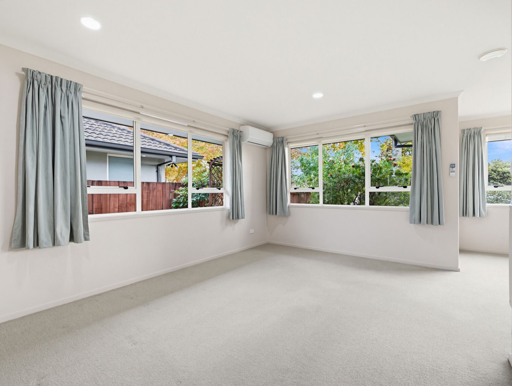 A Single-Level Home That Gets Family Life — slide 11
