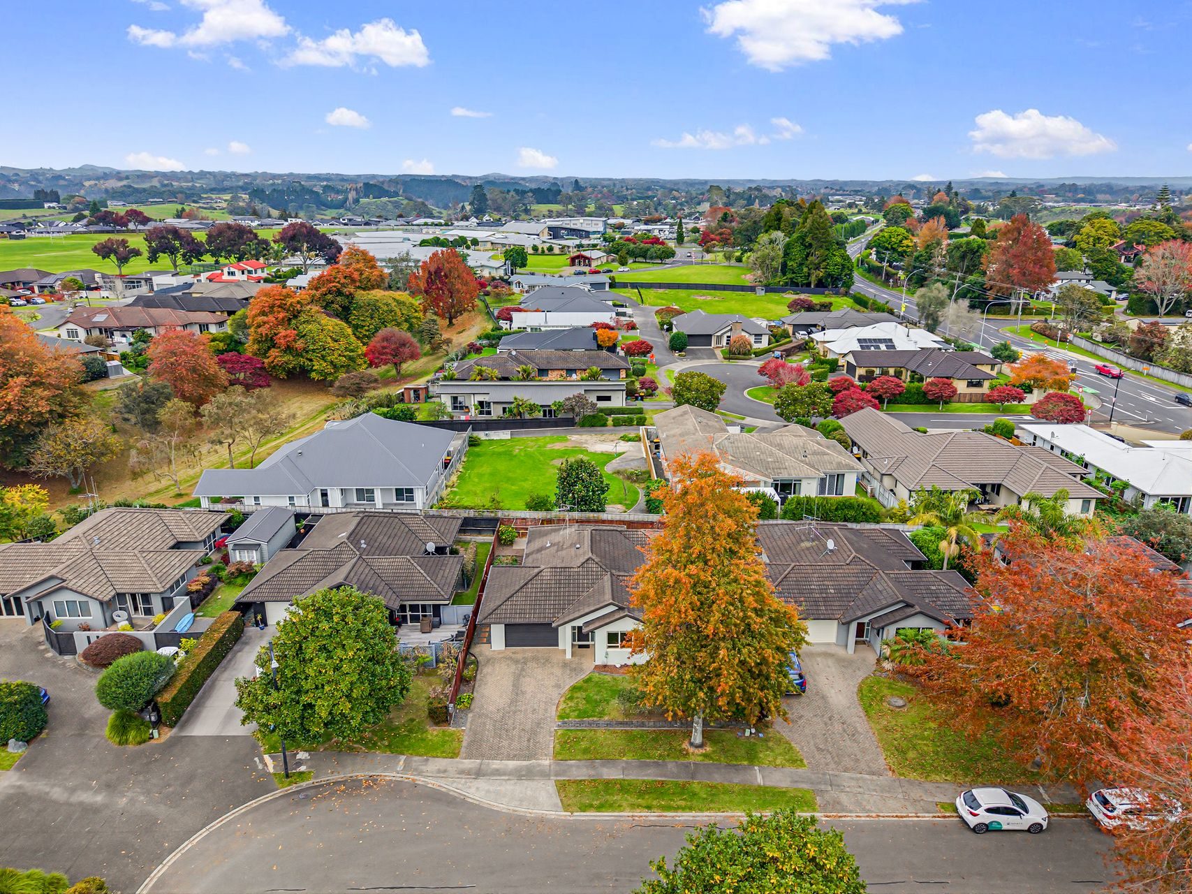 A Single-Level Home That Gets Family Life — slide 4