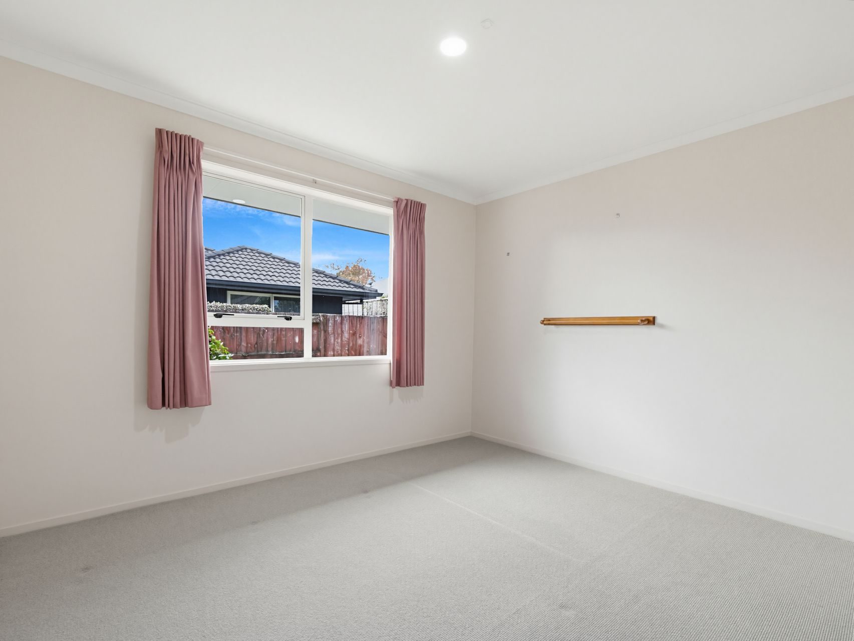A Single-Level Home That Gets Family Life — slide 19