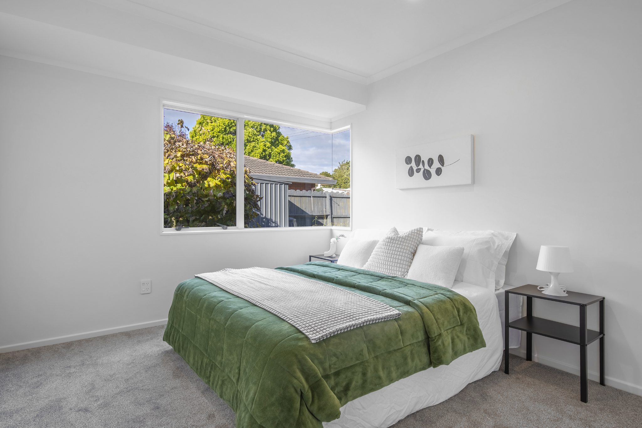 Renovated Brick & Tile in Albany — slide 13