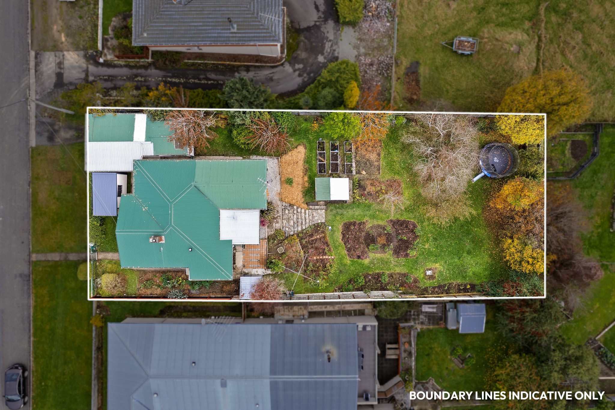 Private, Sunny Home with Stunning Garden Oasis — slide 27