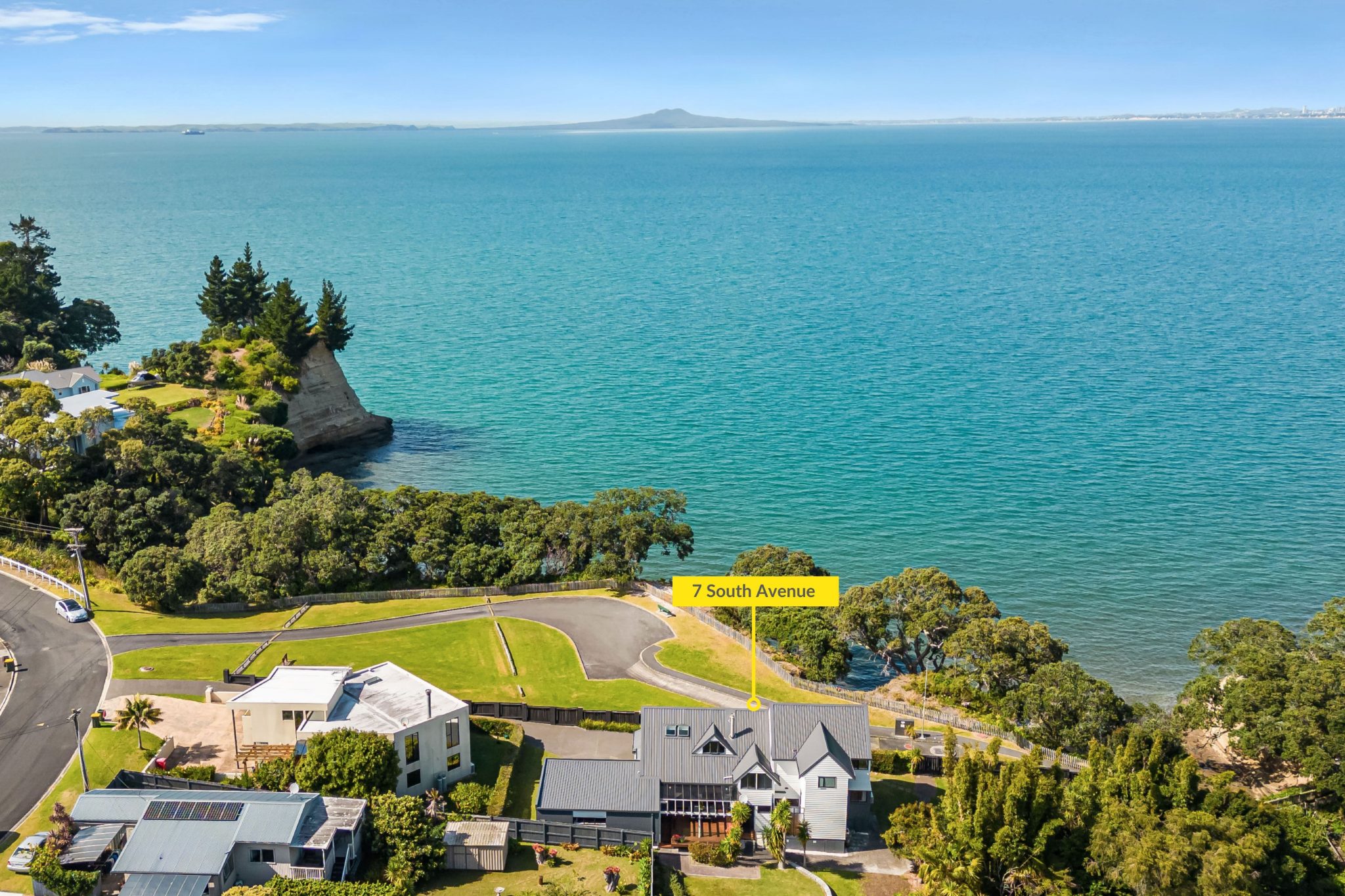Location + Expansive Seaviews + Exceptional Living — slide 2