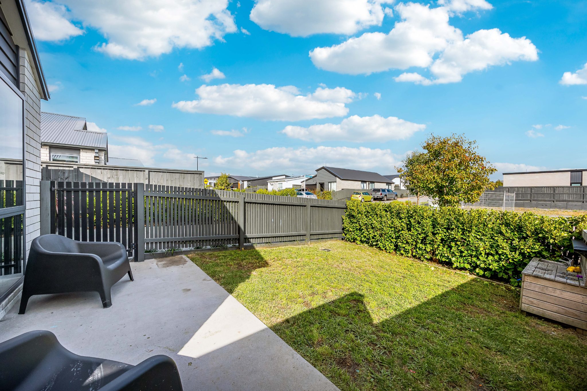 Stylish, Spacious & Seriously for Sale — slide 17