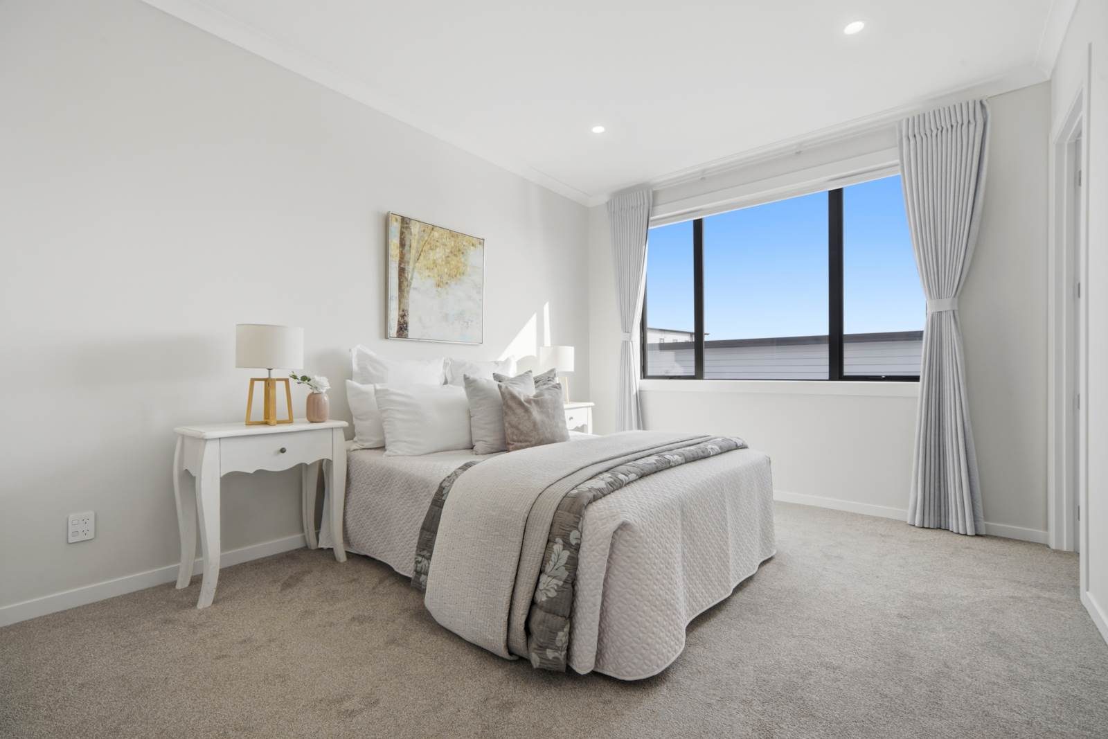 Modern Coastal Living Meets Everyday Convenience — slide 17