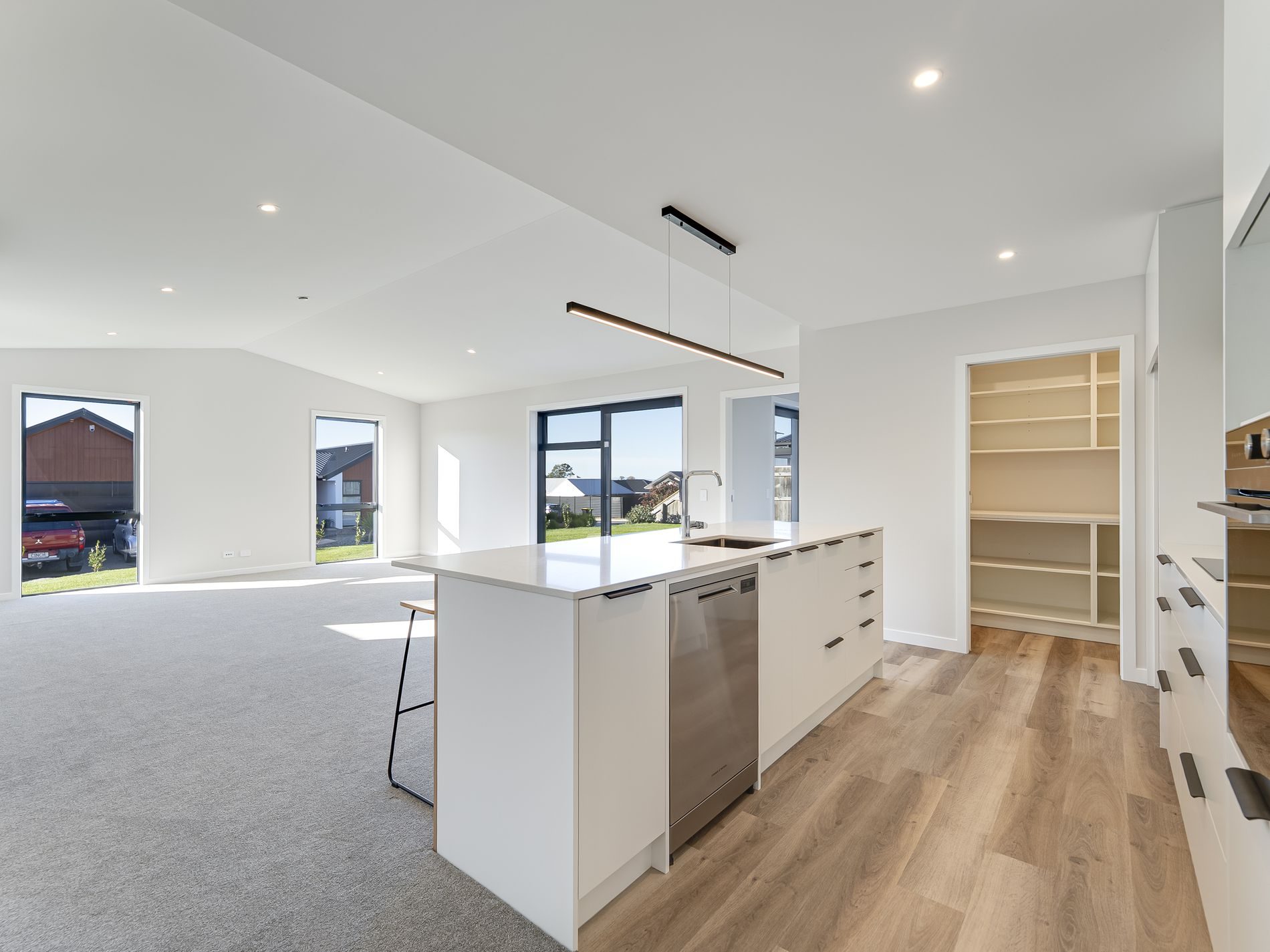 Stylish New Mapua Home — slide 5