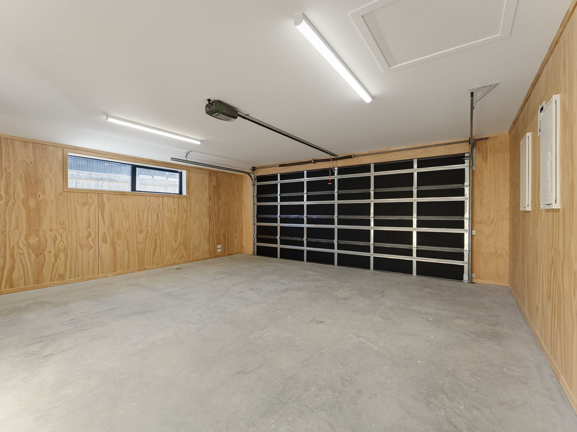 Stylish New Mapua Home — slide 20