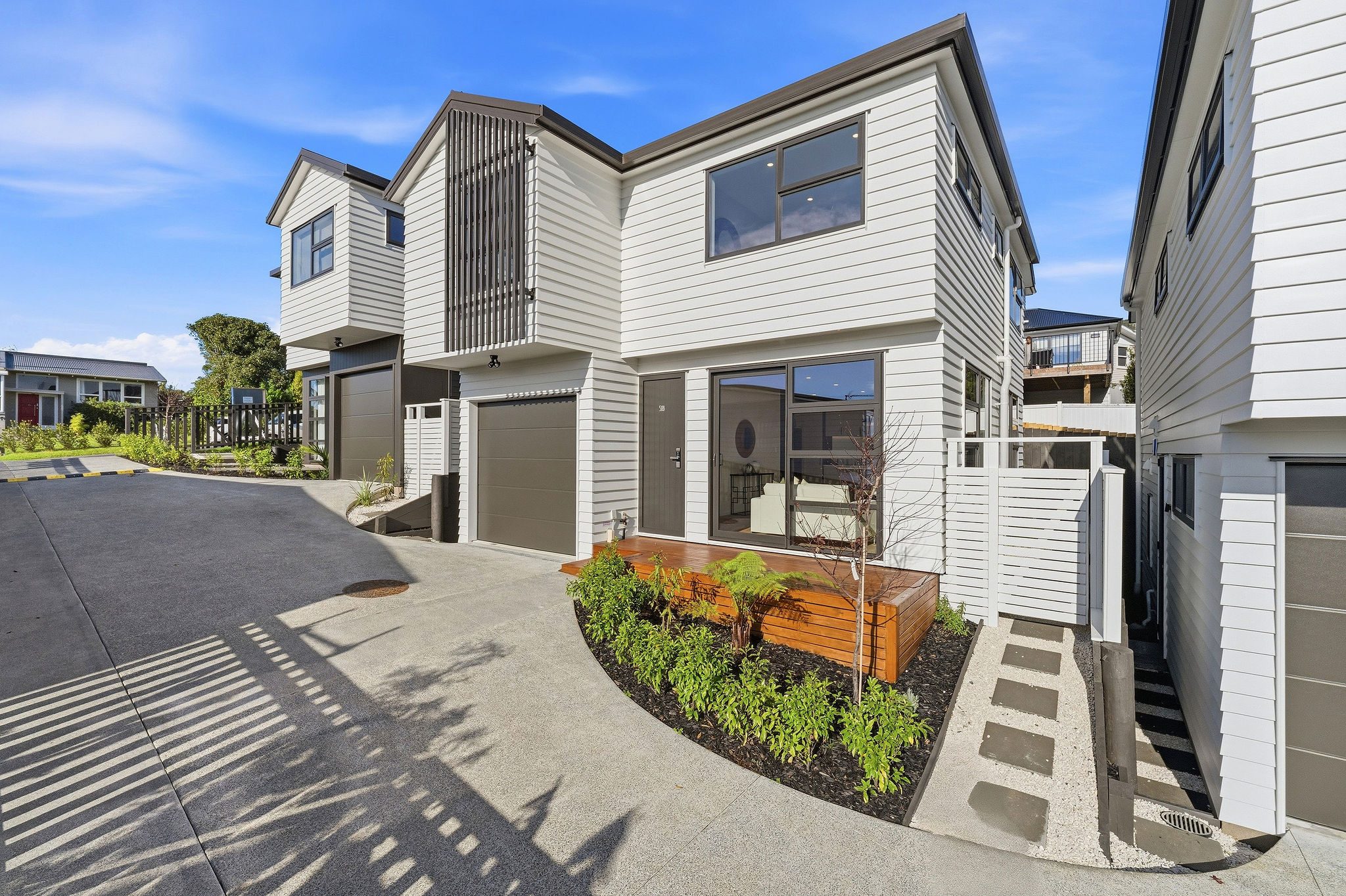 Brand New Standalone Living — slide 1