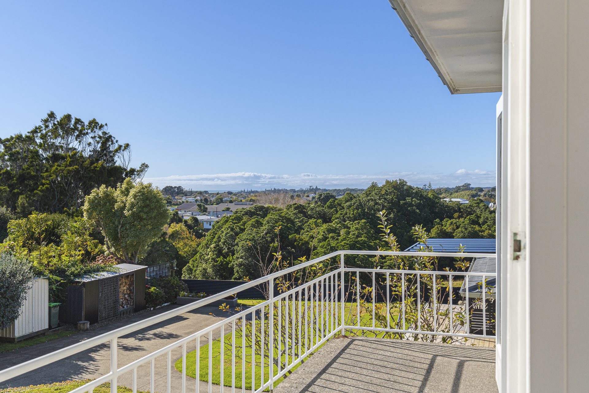 ELEVATED MID CENTURY MAGIC — slide 2