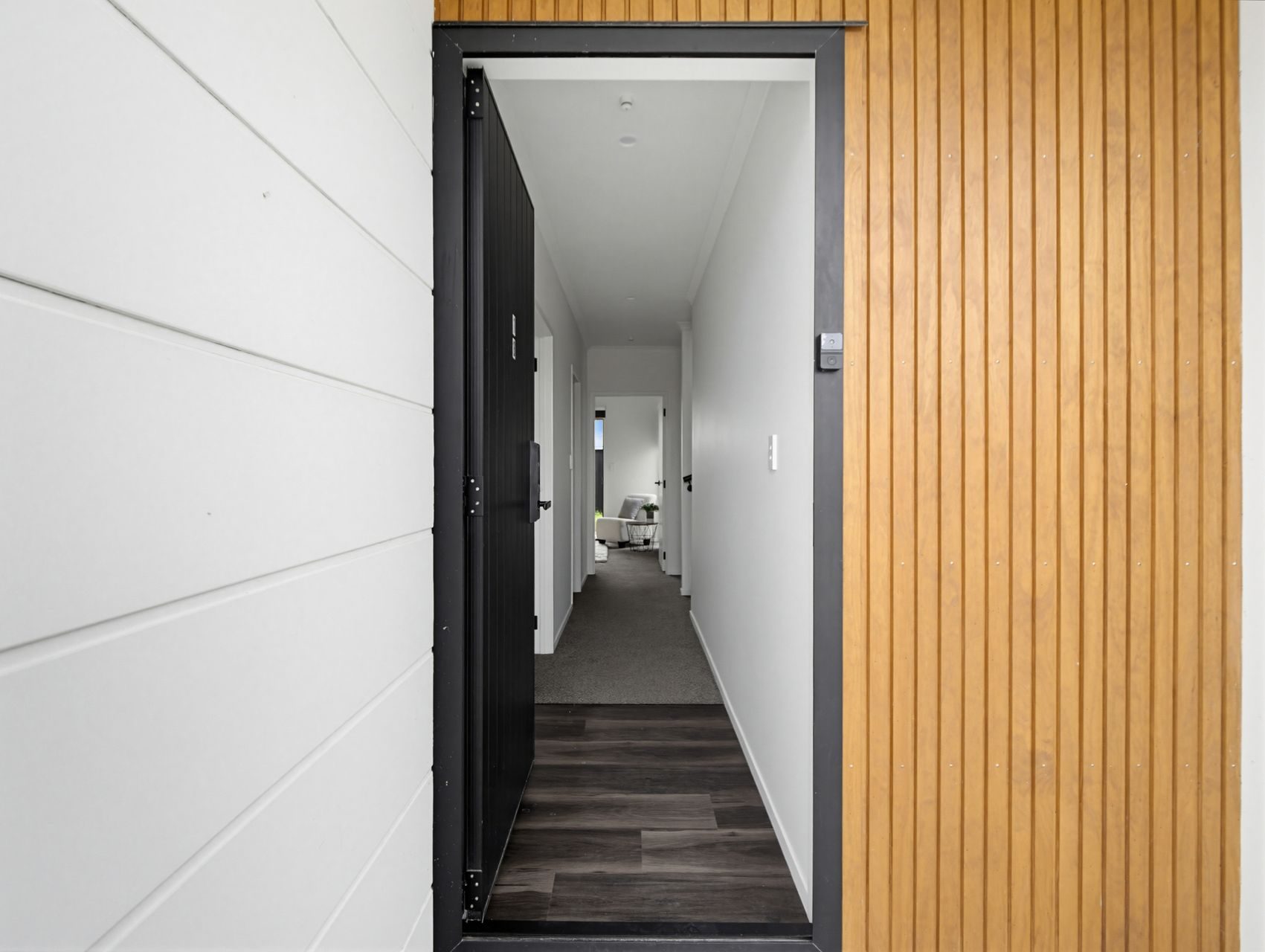 Lock-and-Leave Living Done Right — slide 32