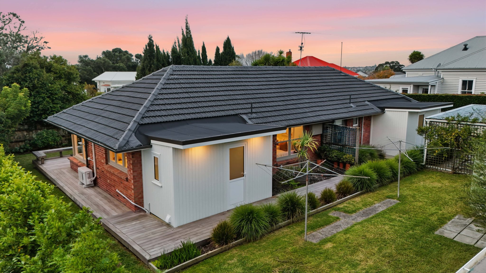 Renovated Home & Exclusive Garden! — slide 1