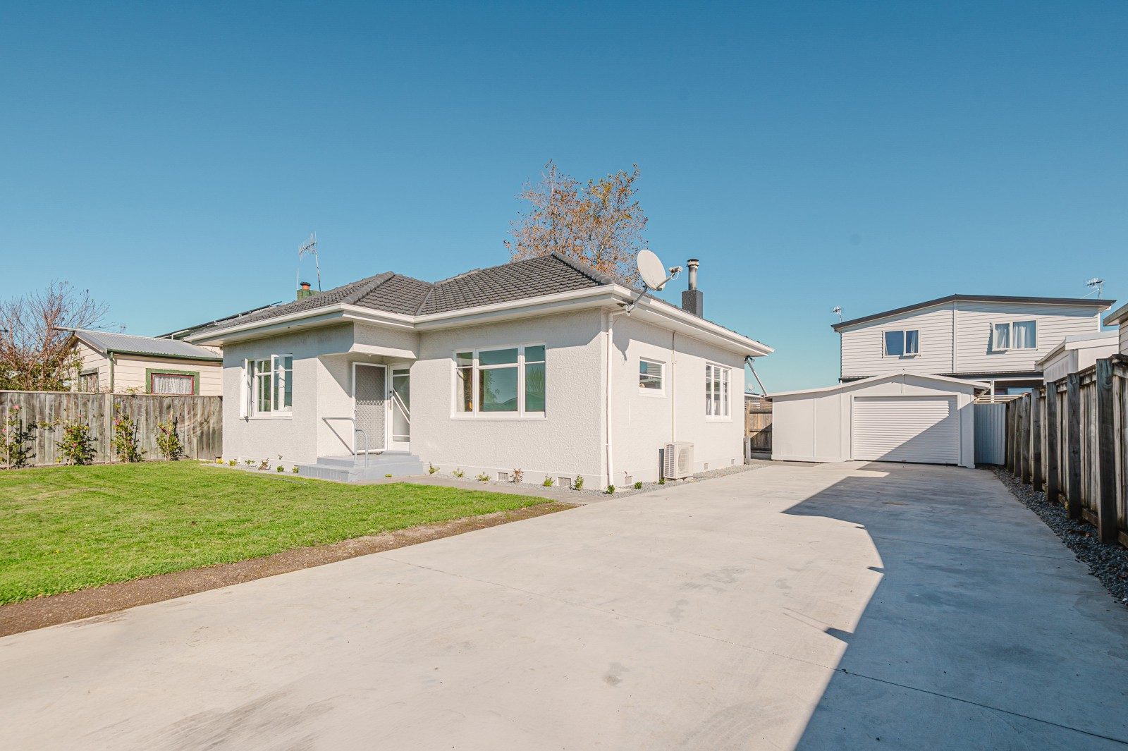 Attractive Home Investment Opportunity in Parkvale — slide 1