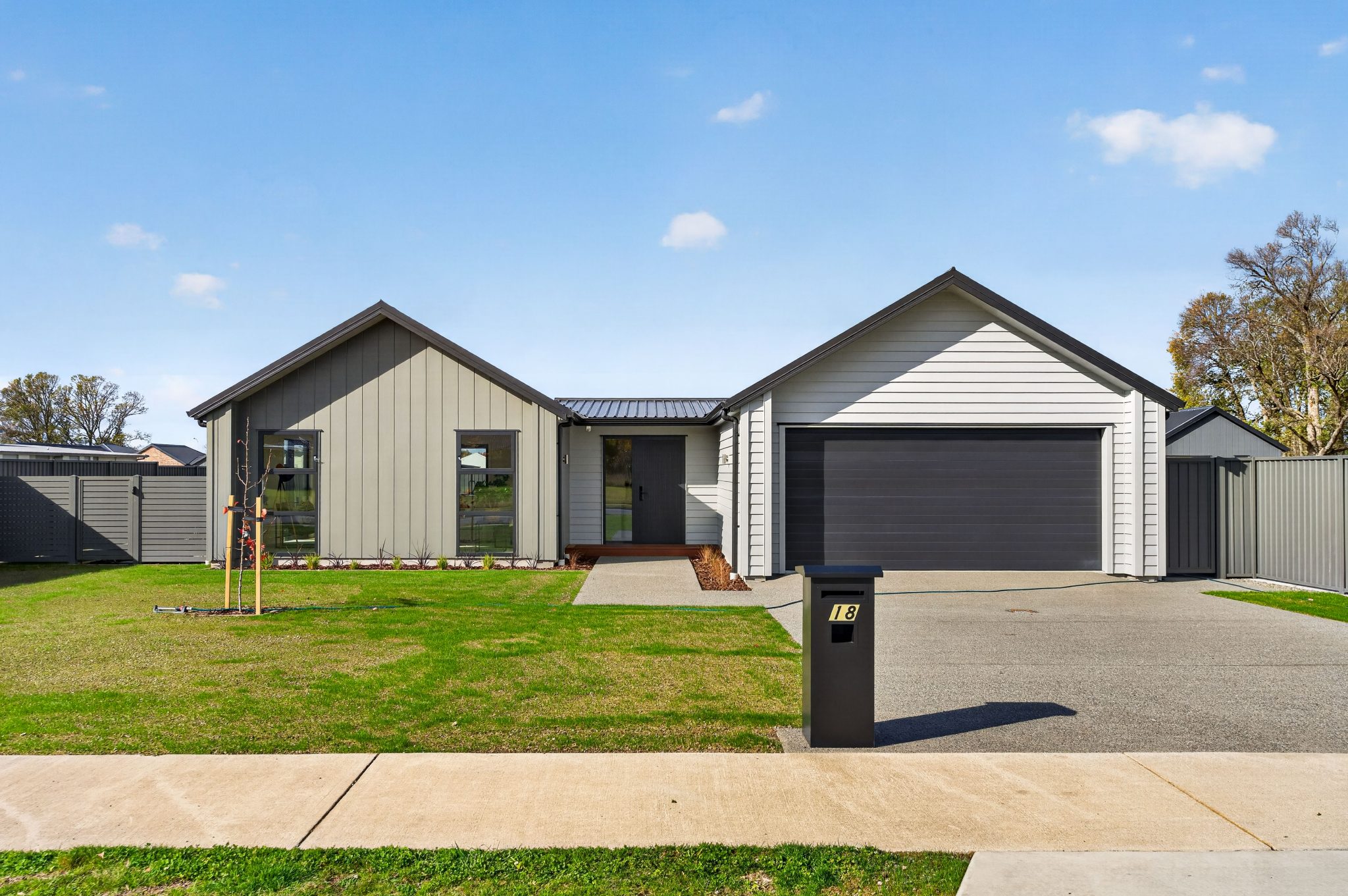 Brand New in West Bush! BEO $985,000 — slide 1